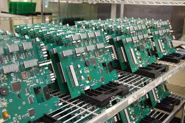 SMT焊接常见质量缺陷问题